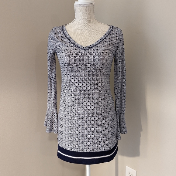 White House Black Market Tops - White House Black Market Top